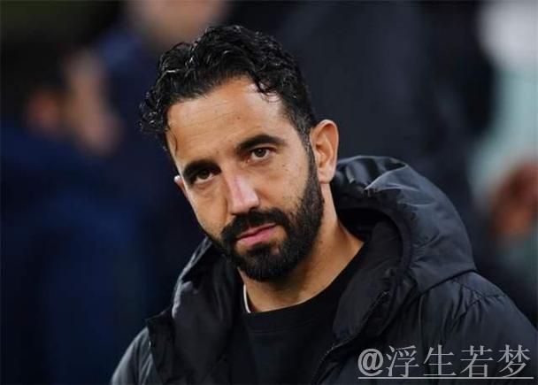 48岁范尼遭解雇：上任6个月战绩不佳，新帅接棒